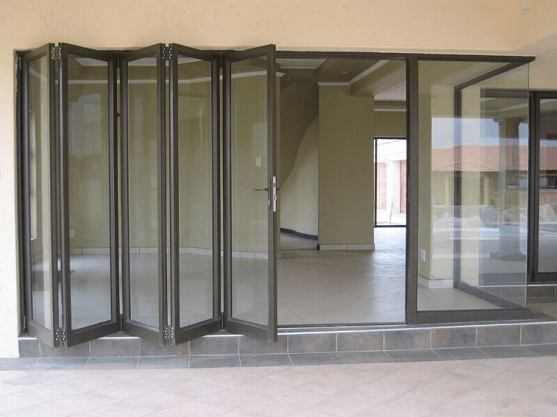 Cửa nhôm kính và những điều bạn cần phải biết khi sử dụng 3 image 1